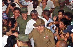 Cuban President Raul Castro on the Isle of Youth and toured storm affected areas